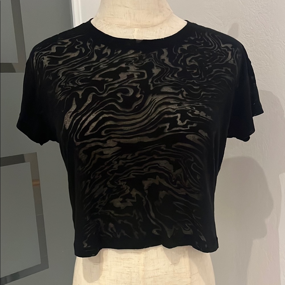 Lululemon Women's Patterned See Through Top Black